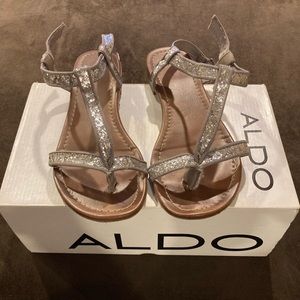 Aldo Sandals